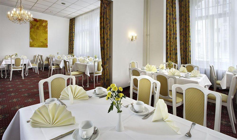 Grand City Hotel Berlin Zentrum Étterem fotó